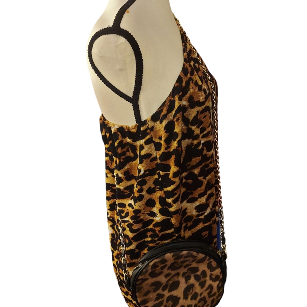LEOPARD PRINT OFF THE SHOULDER TOP - Picture 4 of 12